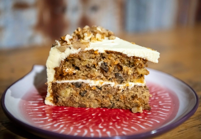 home-made-carrot-cake-img